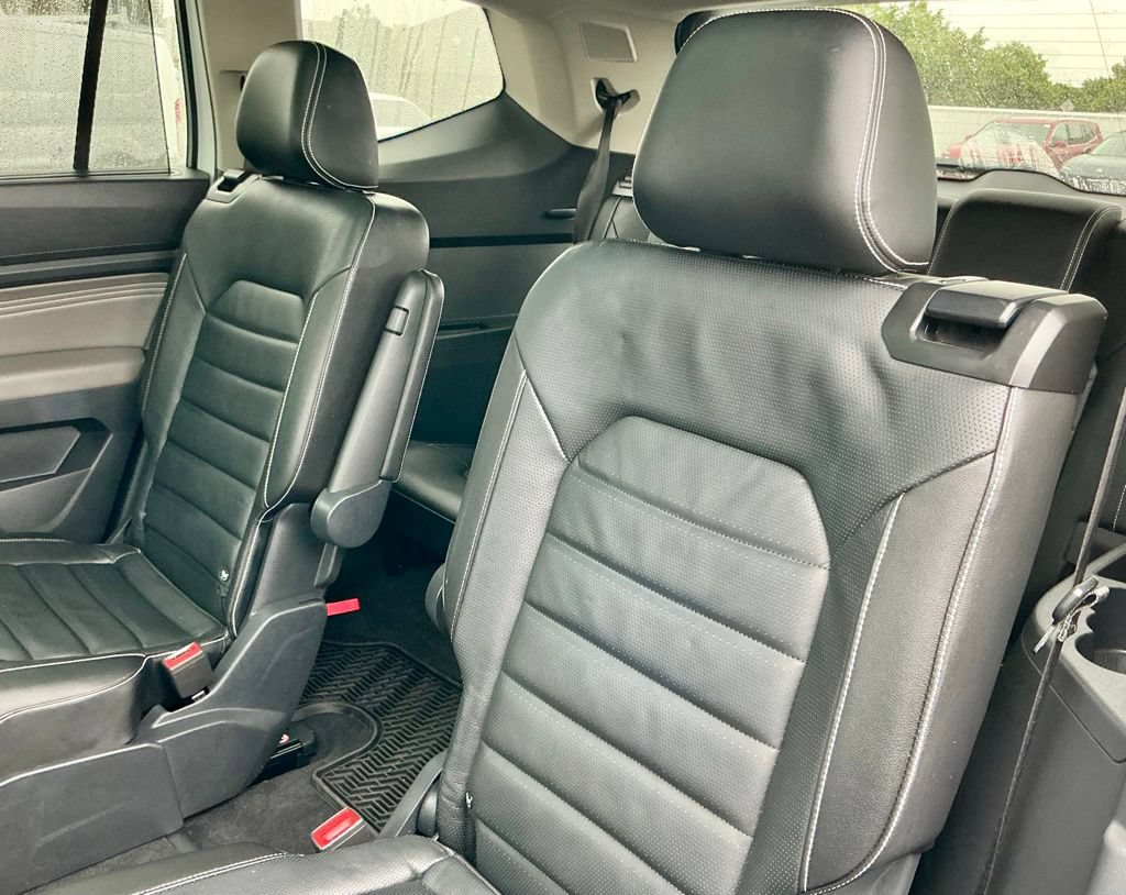 Used 2022 Volkswagen Atlas SEL Premium AWD/4WD image 30