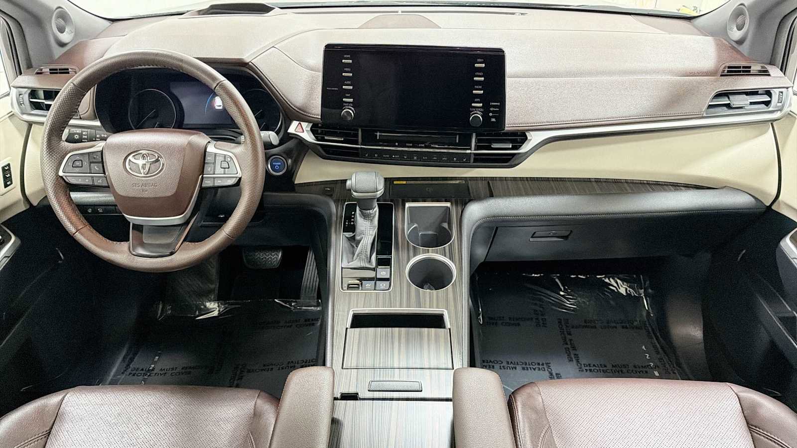 Certified 2021 Toyota Sienna Platinum AWD/4WD image 28