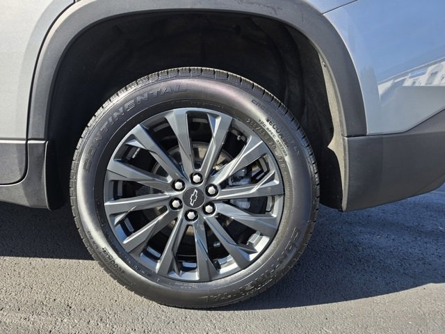 Used 2023 Chevrolet Traverse RS w/ LPO, Floor Liner Package image 8