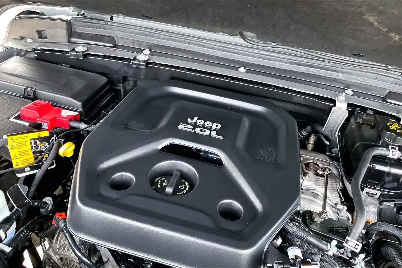 Used 2022 Jeep Wrangler Sport AWD/4WD image 28