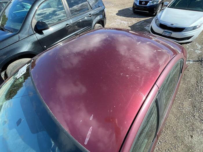 Used 2001 Saturn S-Series SL2 image 10