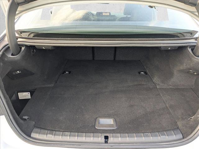 Used 2019 BMW 530e w/ Premium Package image 6