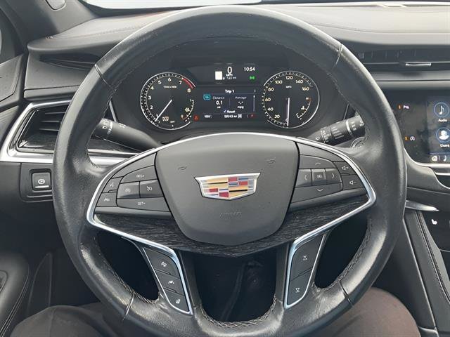 Used 2023 Cadillac XT5 Premium Luxury image 14