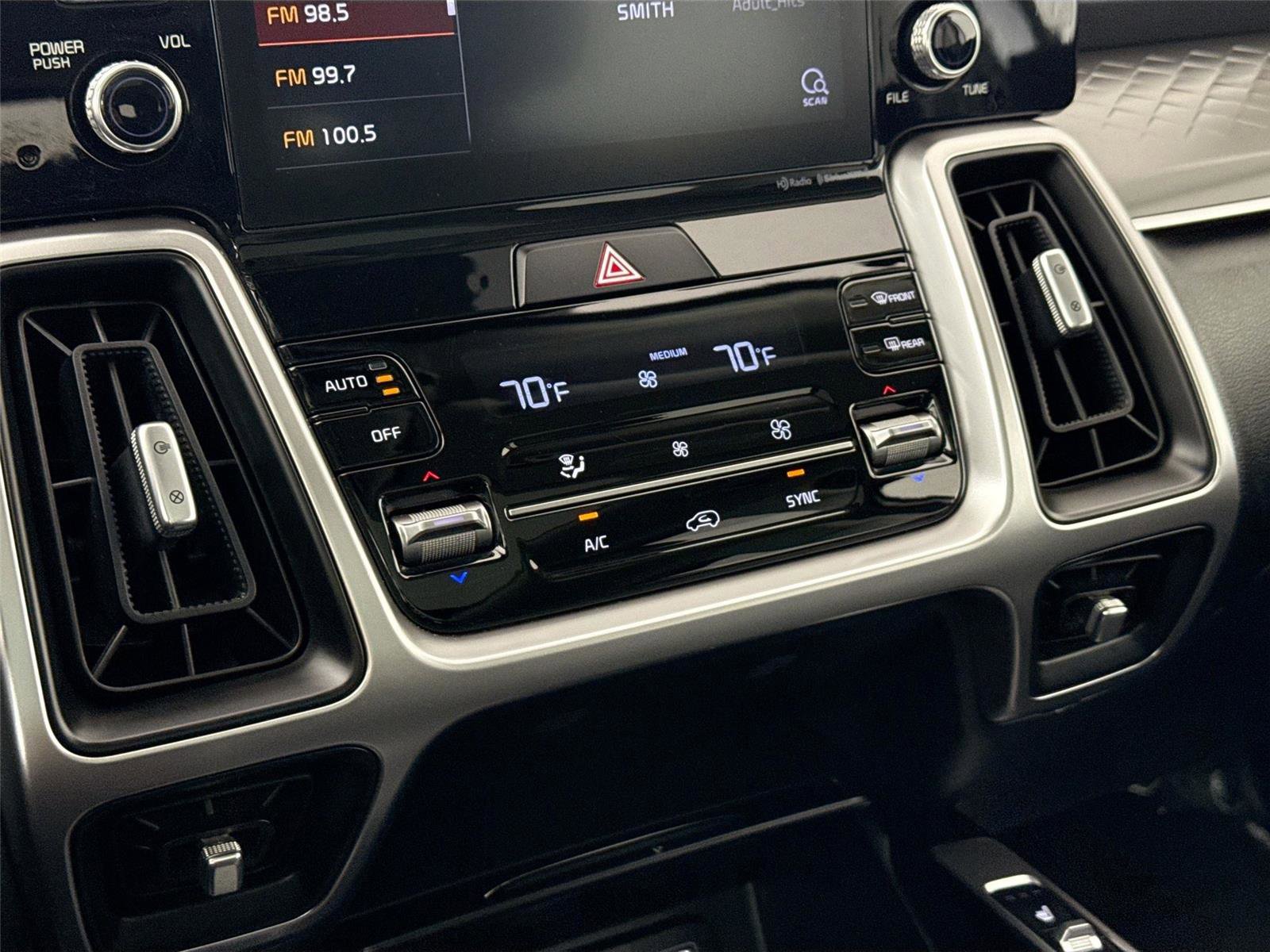 Used 2021 Kia Sorento S w/ Panoramic Sunroof Package FWD image 24