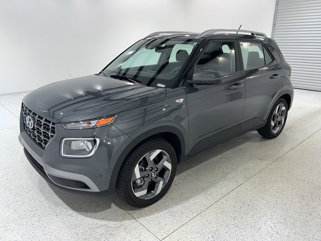 Used 2024 Hyundai Venue SEL