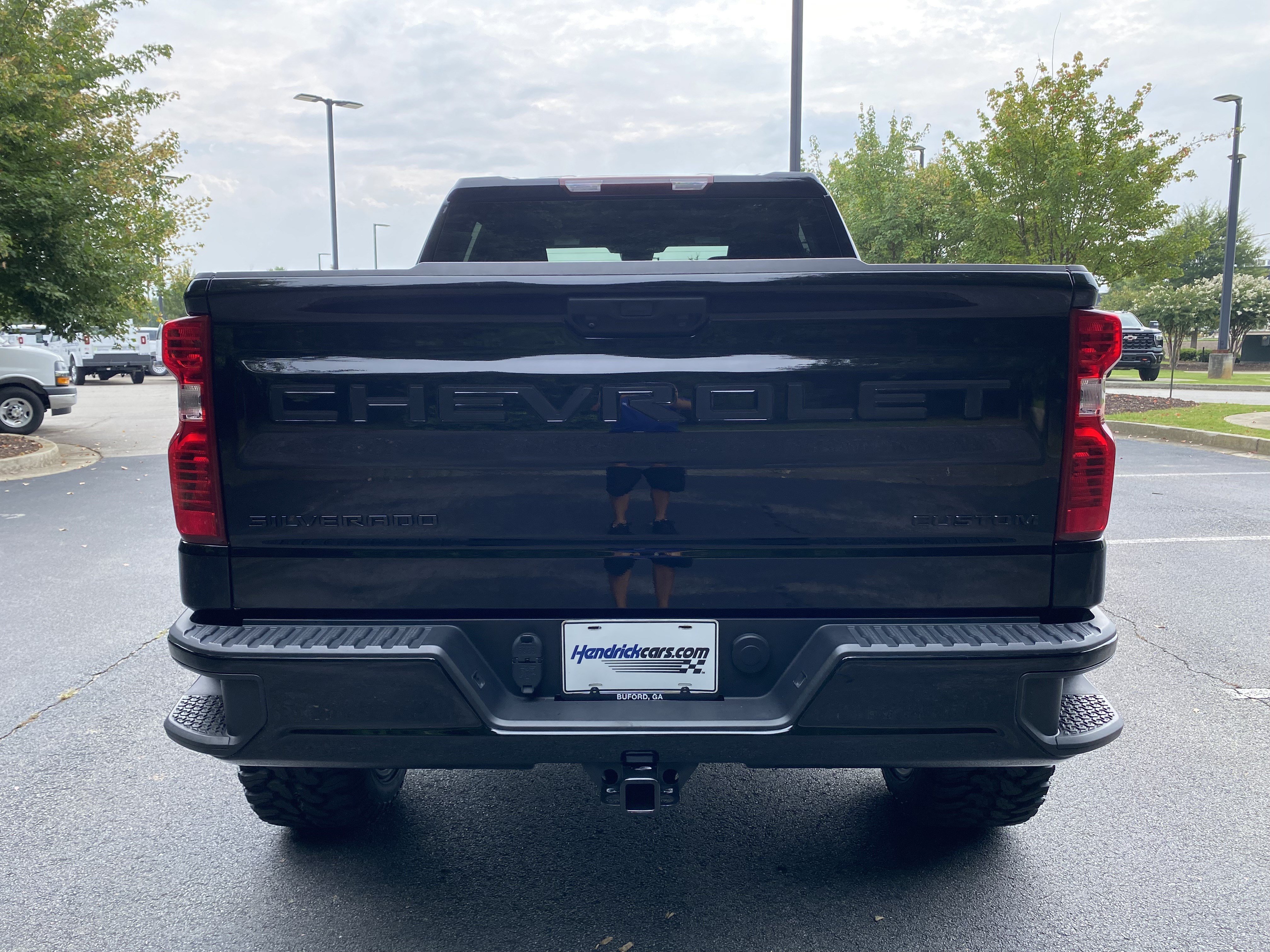 Used 2024 Chevrolet Silverado 1500 Custom Trail Boss w/ LPO, Dark Essentials Package AWD/4WD image 8