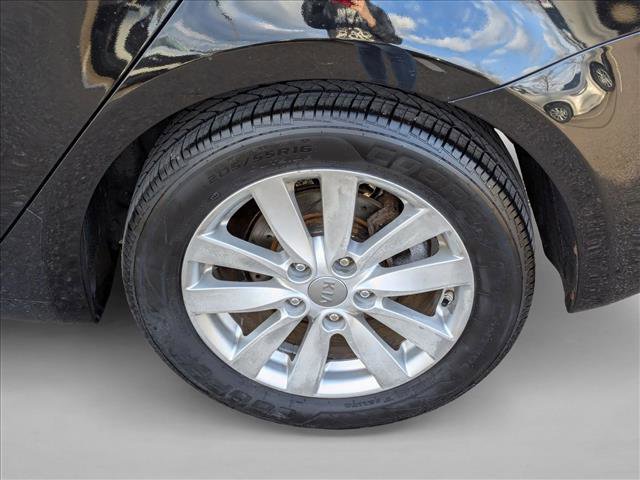 Used 2014 Kia Forte EX image 23