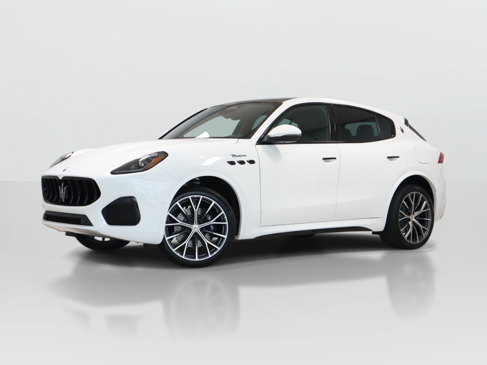 New 2026 Maserati Grecale Modena