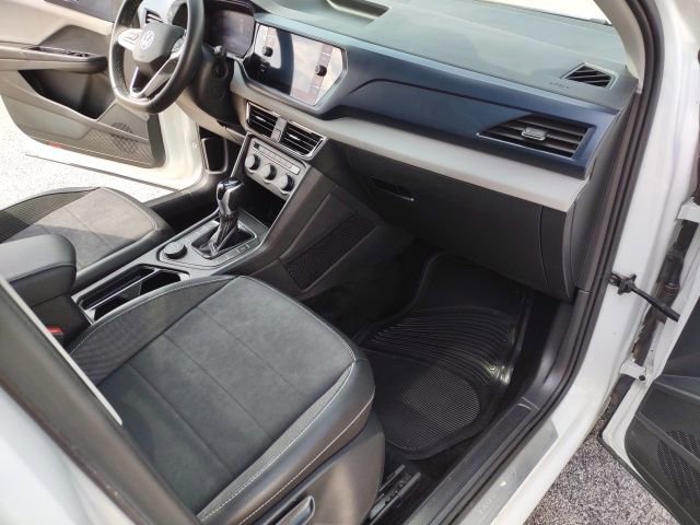 Used 2022 Volkswagen Taos SE image 22