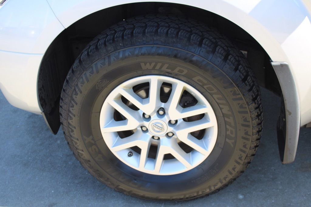 Used 2017 Nissan Frontier SV image 10
