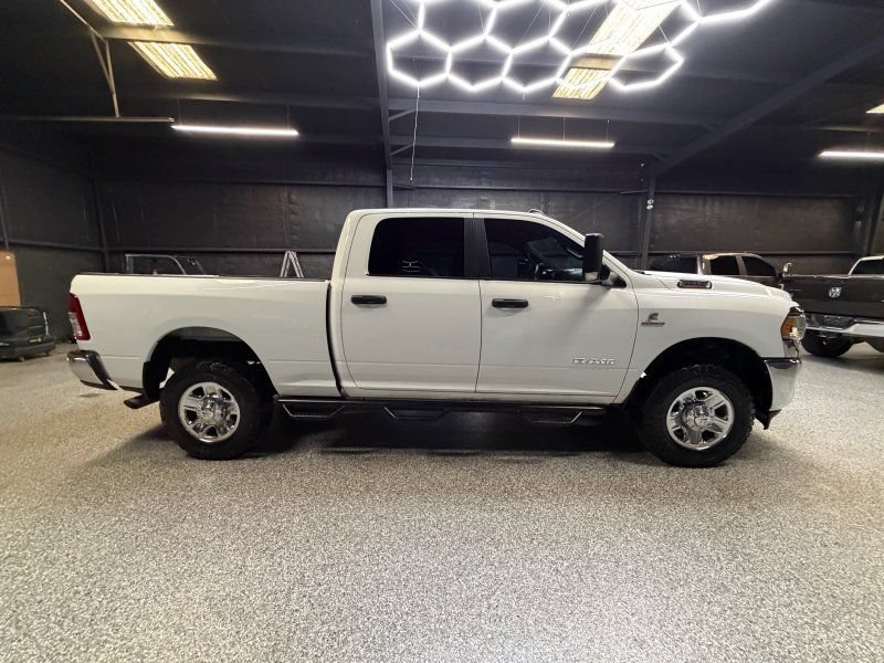 Used 2022 RAM 2500 Big Horn w/ Snow Chief Group AWD/4WD image 4