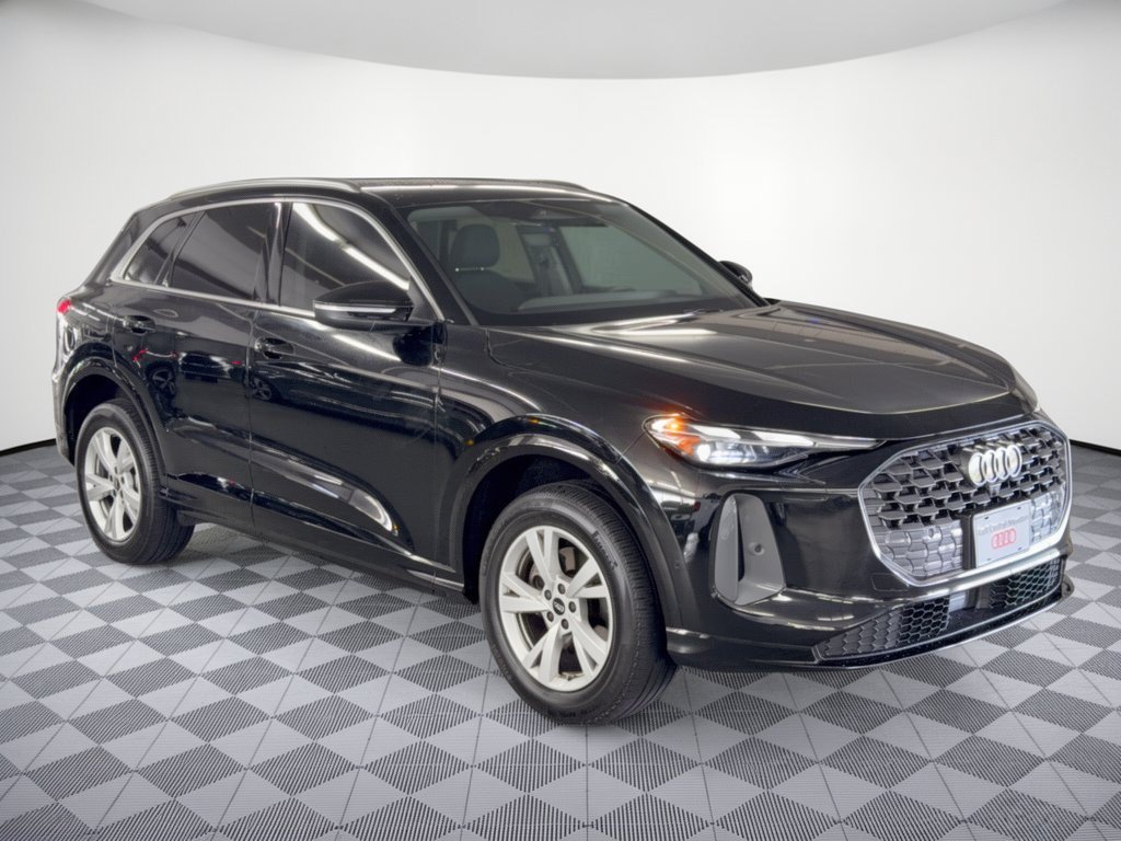 Certified 2025 Audi Q5 Premium w/ Convenience Package AWD/4WD image 7