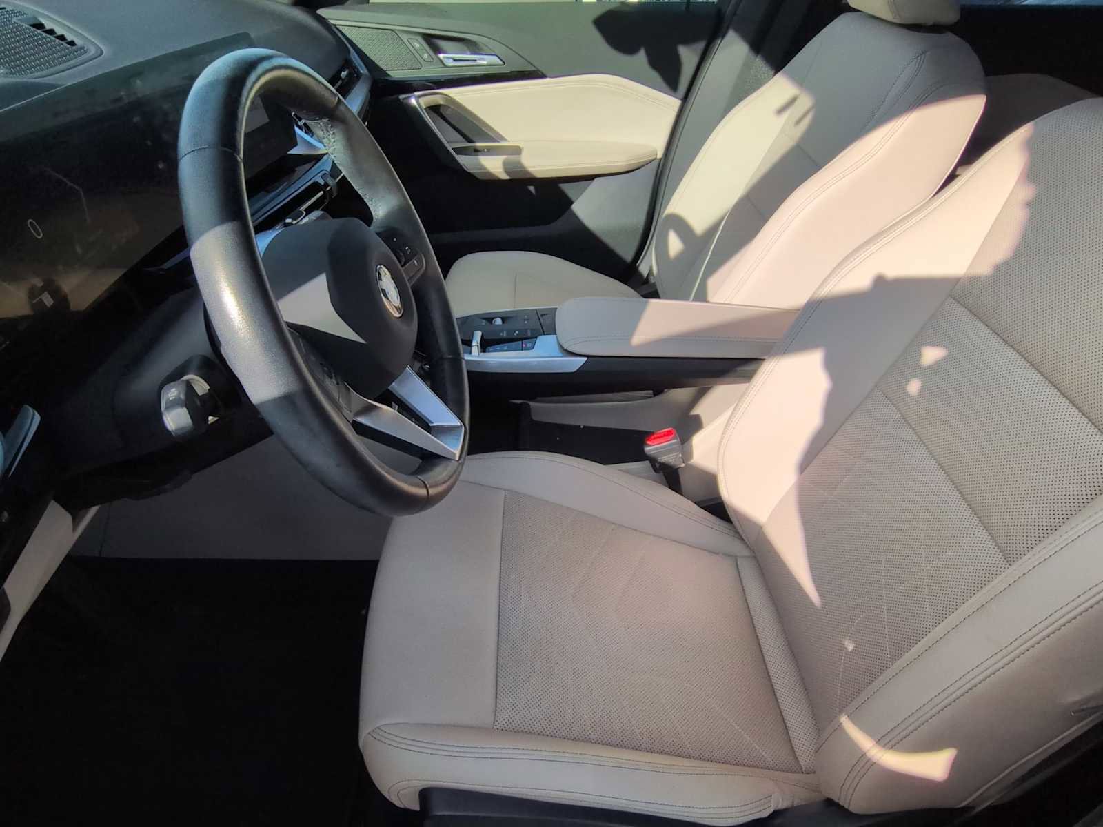 Certified 2023 BMW X1 xDrive28i w/ Convenience Package image 10