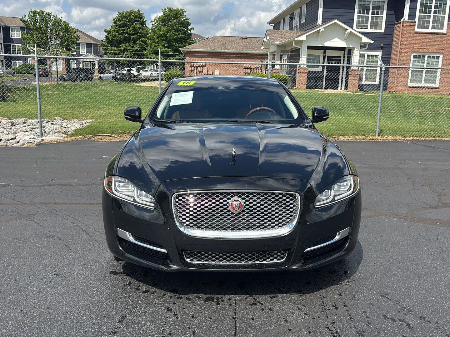 Used 2018 Jaguar XJ L Portfolio RWD image 8