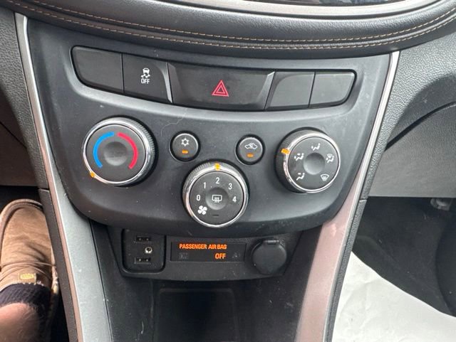 Used 2019 Chevrolet Trax LS w/ Tint and Cruise Package FWD image 18
