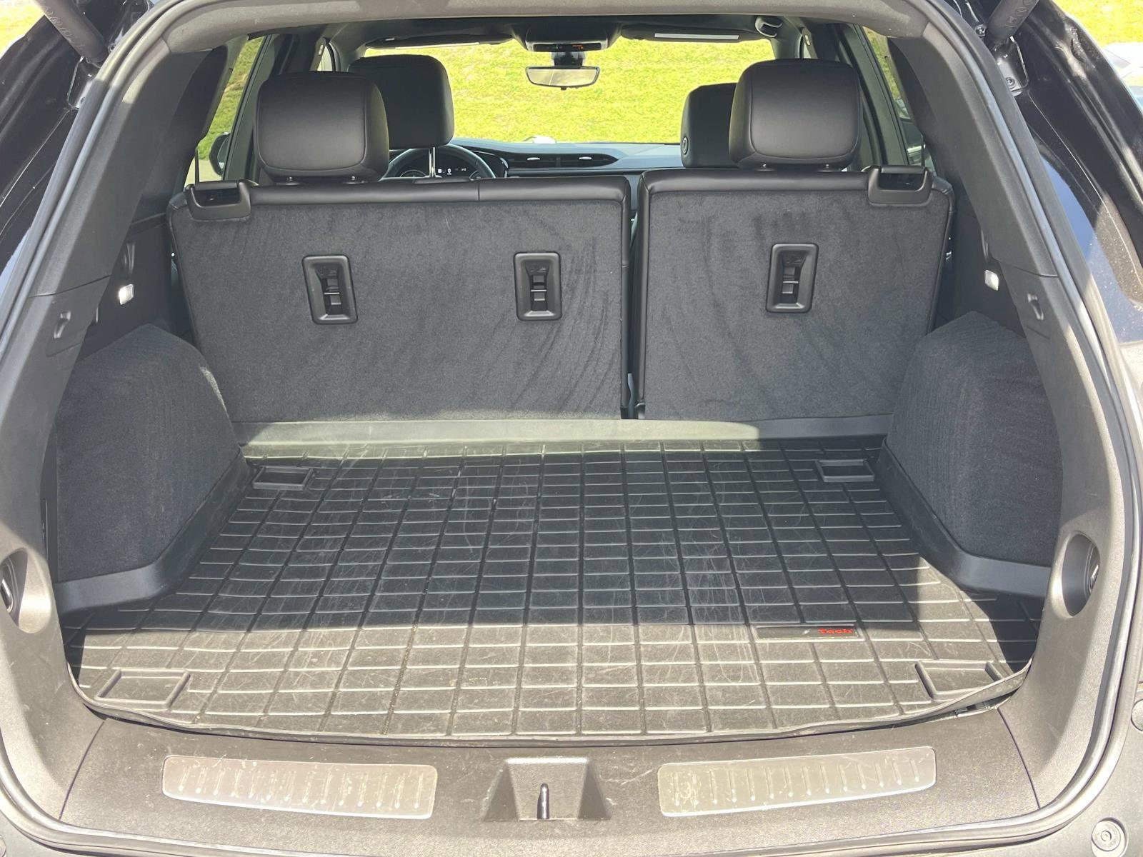 Used 2024 Cadillac XT5 Premium Luxury w/ Technology Package image 10