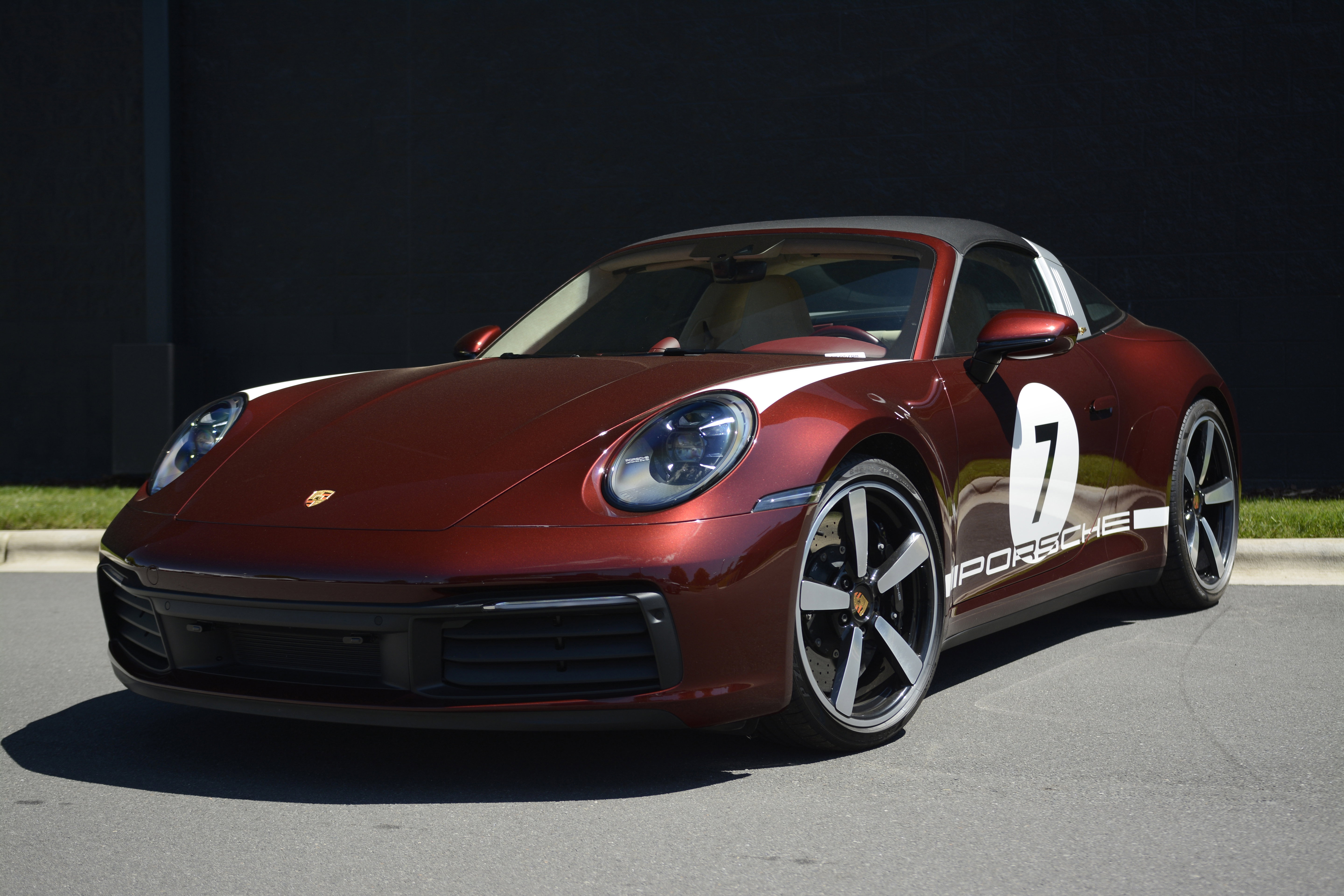 Certified 2021 Porsche 911 AWD/4WD image 39