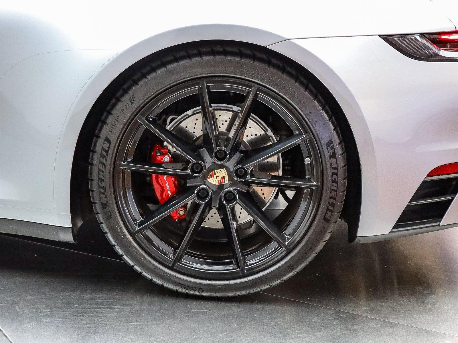 Certified 2020 Porsche 911 Carrera S RWD image 9