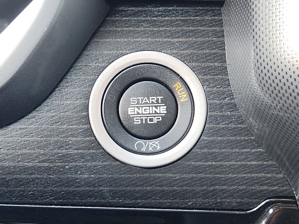 Used 2024 RAM 3500 Limited image 23