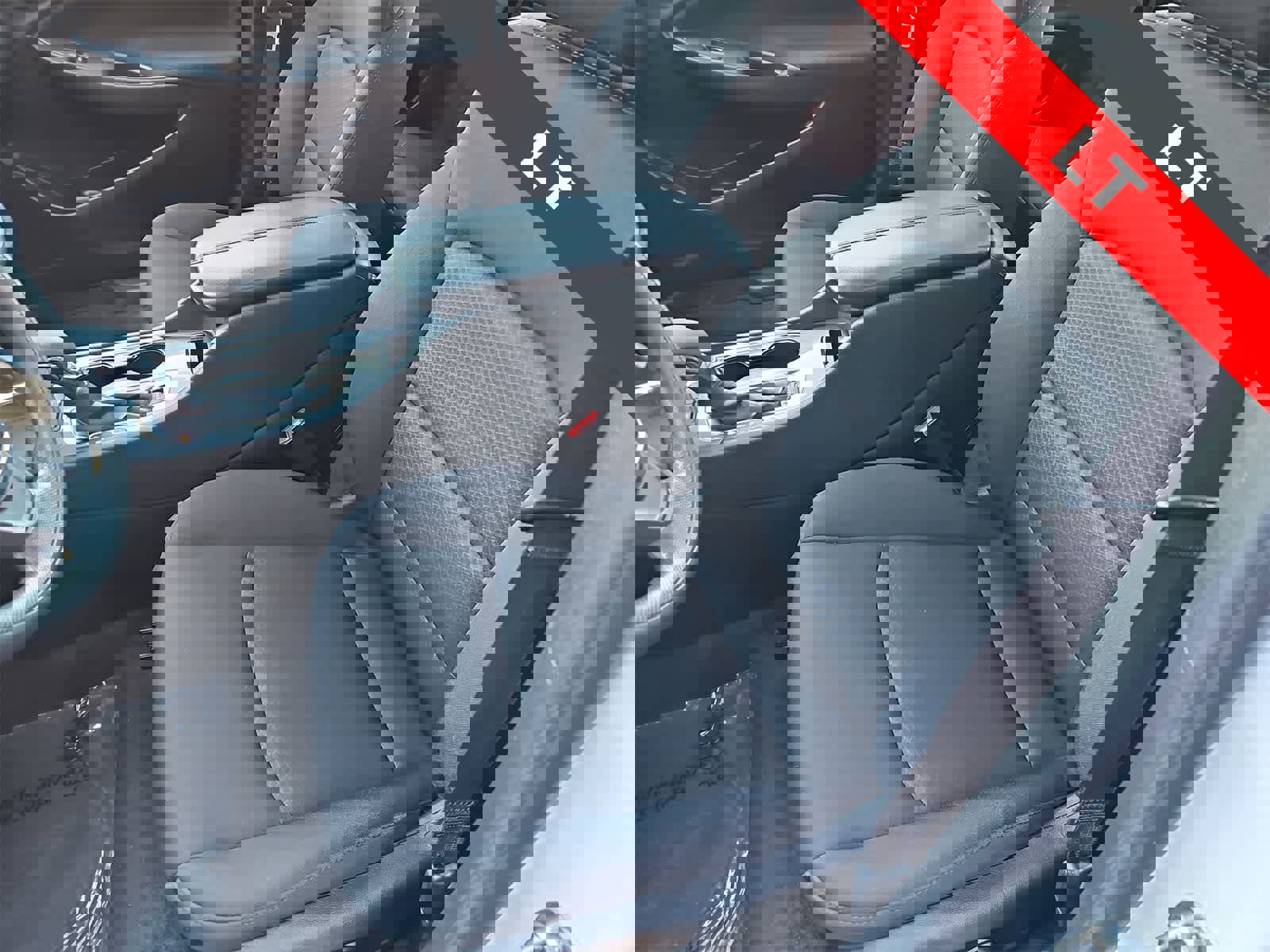 Used 2024 Chevrolet Malibu LT image 15