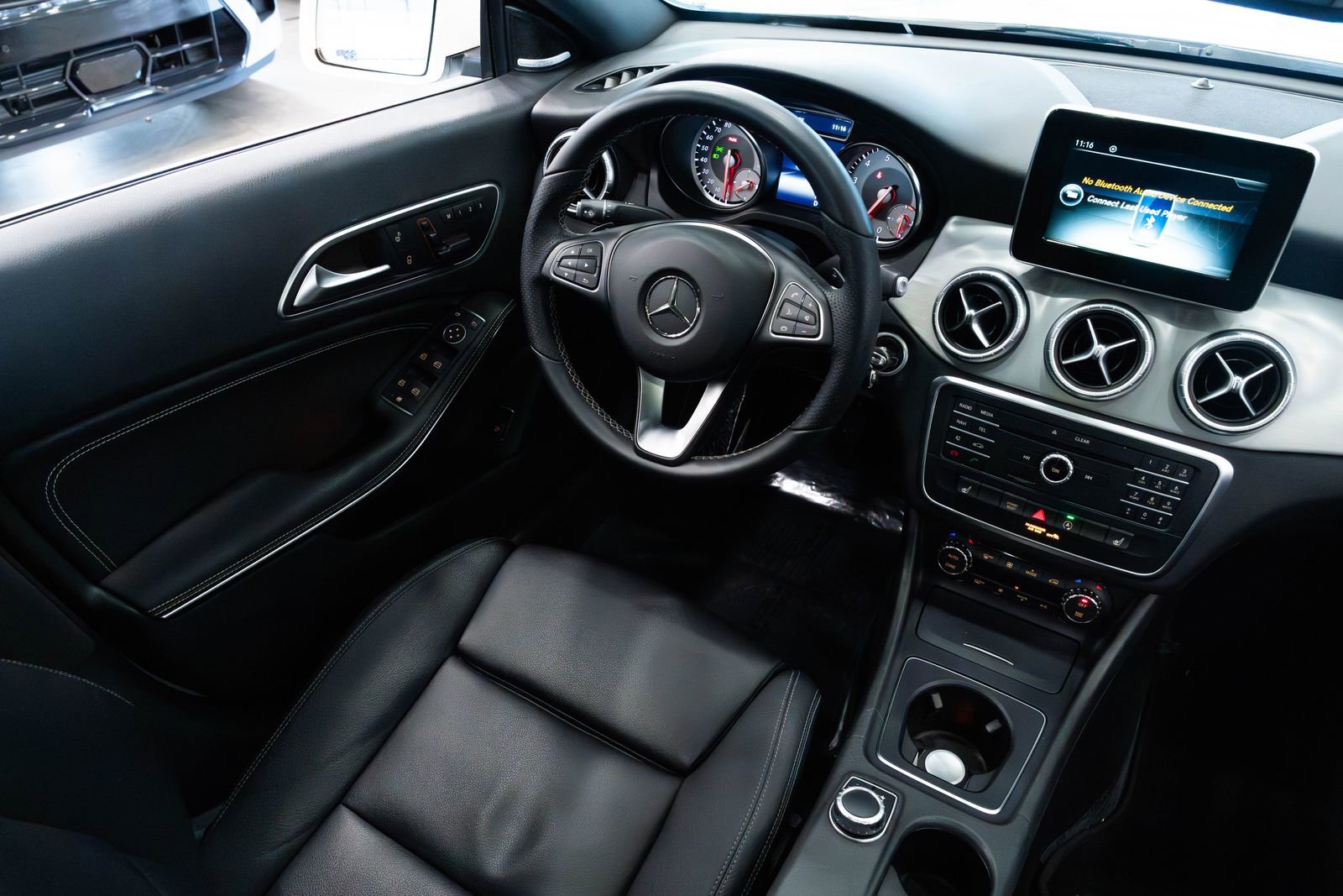 Used 2016 Mercedes-Benz CLA 250 4MATIC image 10