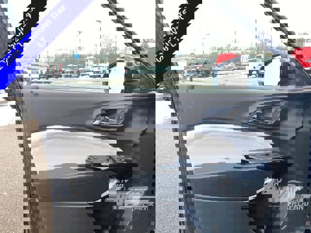 New 2026 Chevrolet Trax LT w/ Driver Confidence Package image 10