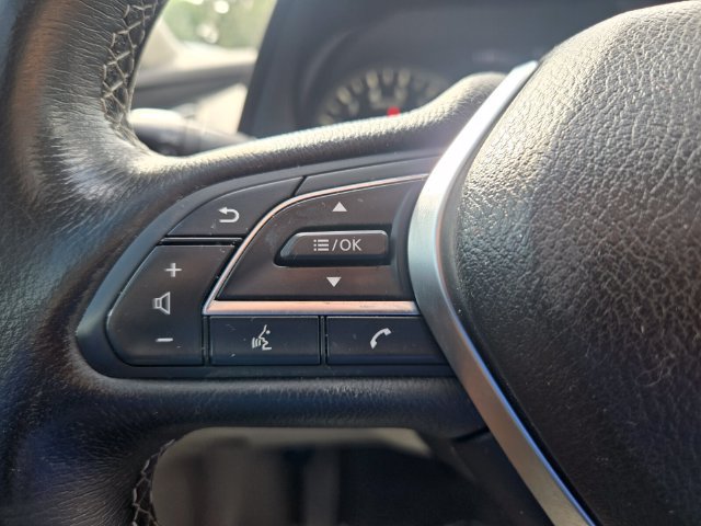 Used 2018 INFINITI Q50 Luxe w/ Essential Package (3.0T Luxe) AWD/4WD image 22