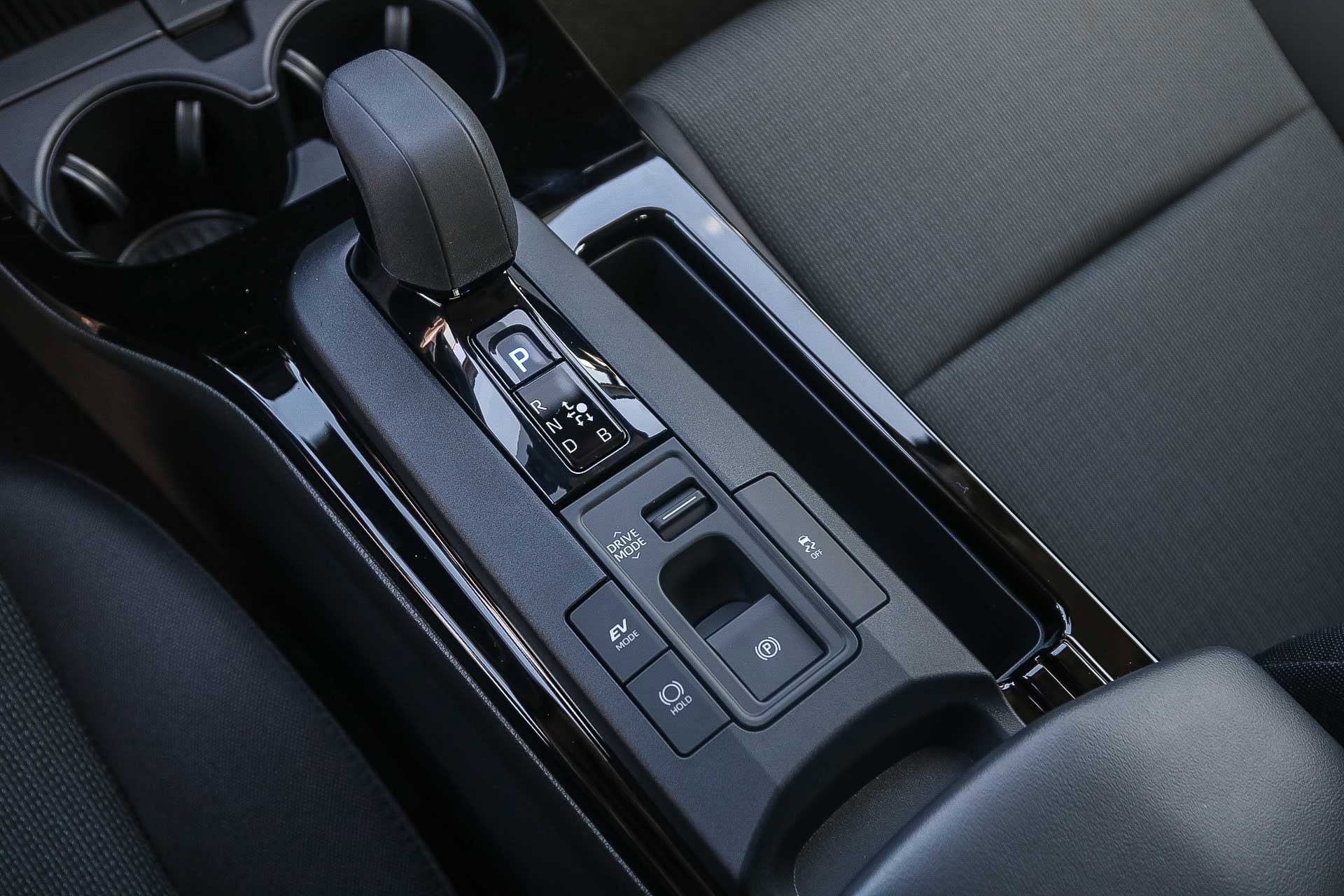 New 2026 Toyota Prius LE image 23