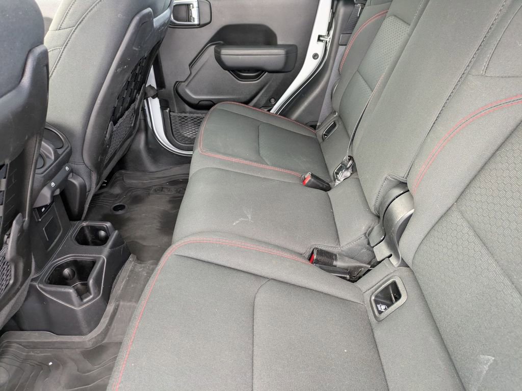 Used 2022 Jeep Gladiator Rubicon image 12