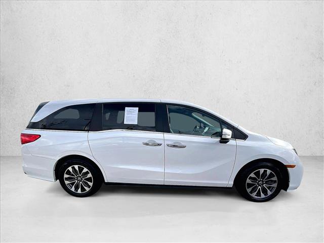 Used 2023 Honda Odyssey EX-L image 3