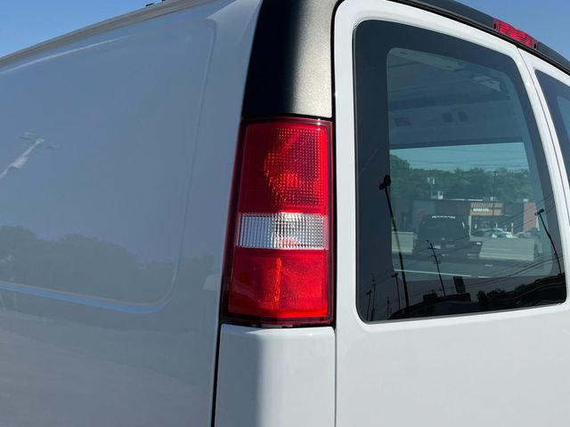 New 2026 GMC Savana 2500 w/ Driver Convenience Package RWD image 15