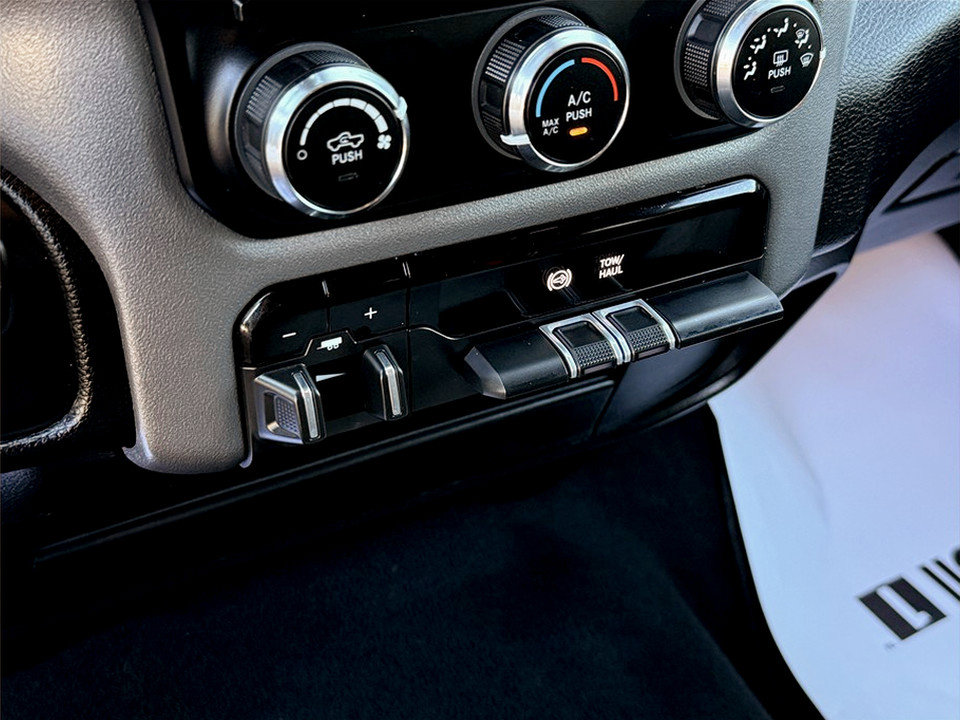 Used 2024 RAM 2500 Big Horn image 18
