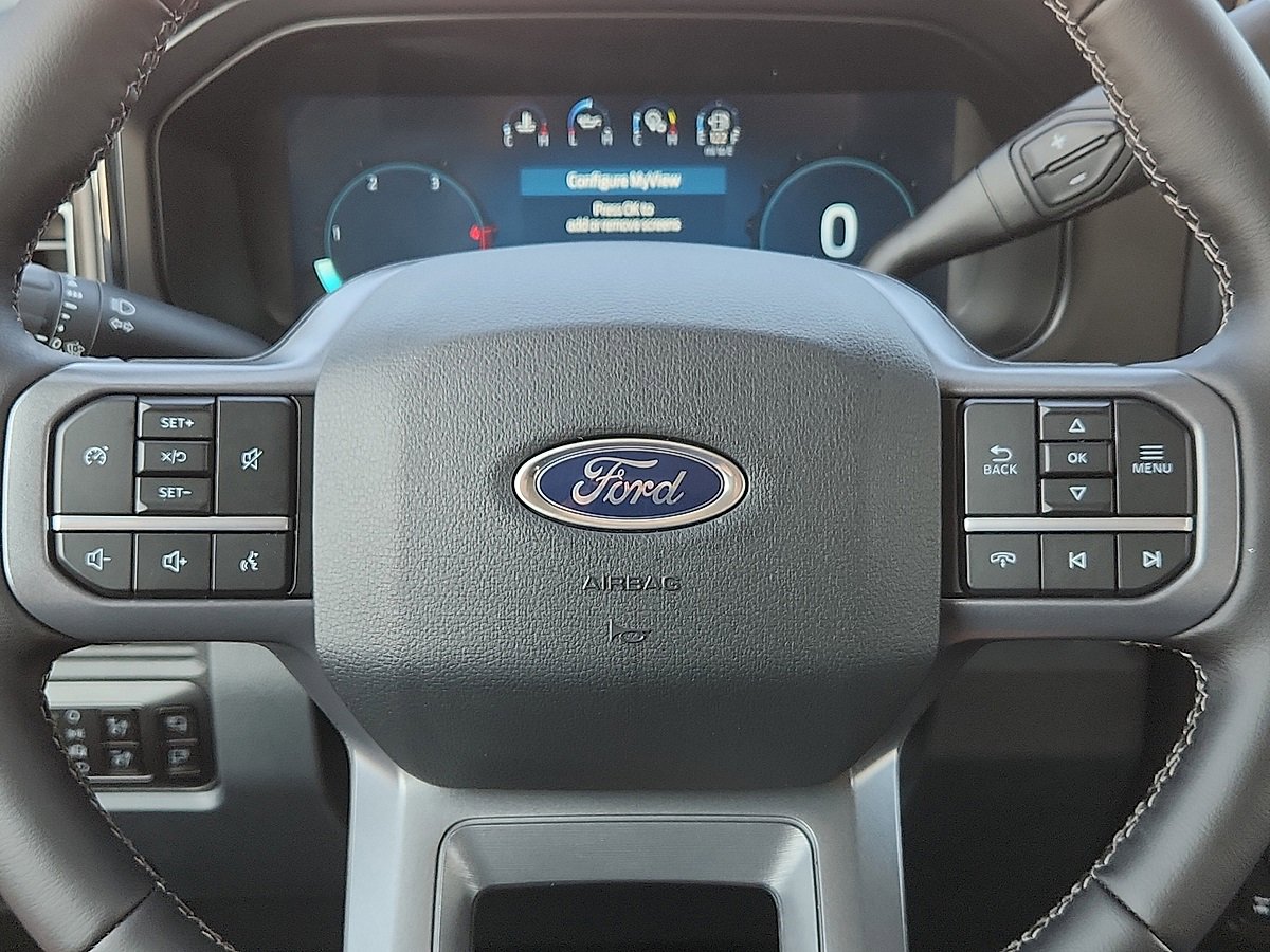 New 2025 Ford F350 Lariat w/ Black Appearance Package image 11