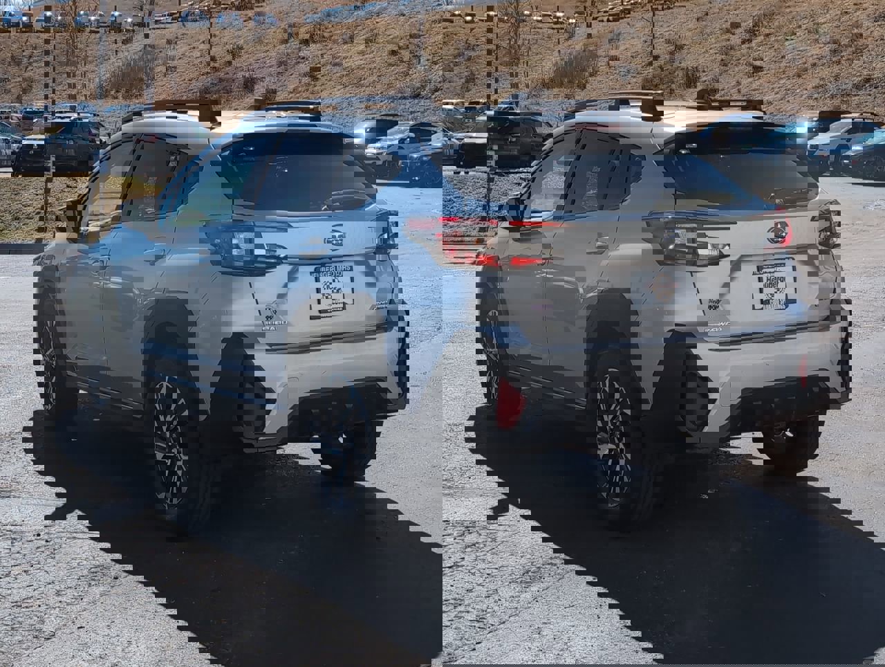 Used 2025 Subaru Crosstrek 2.0i Premium image 5