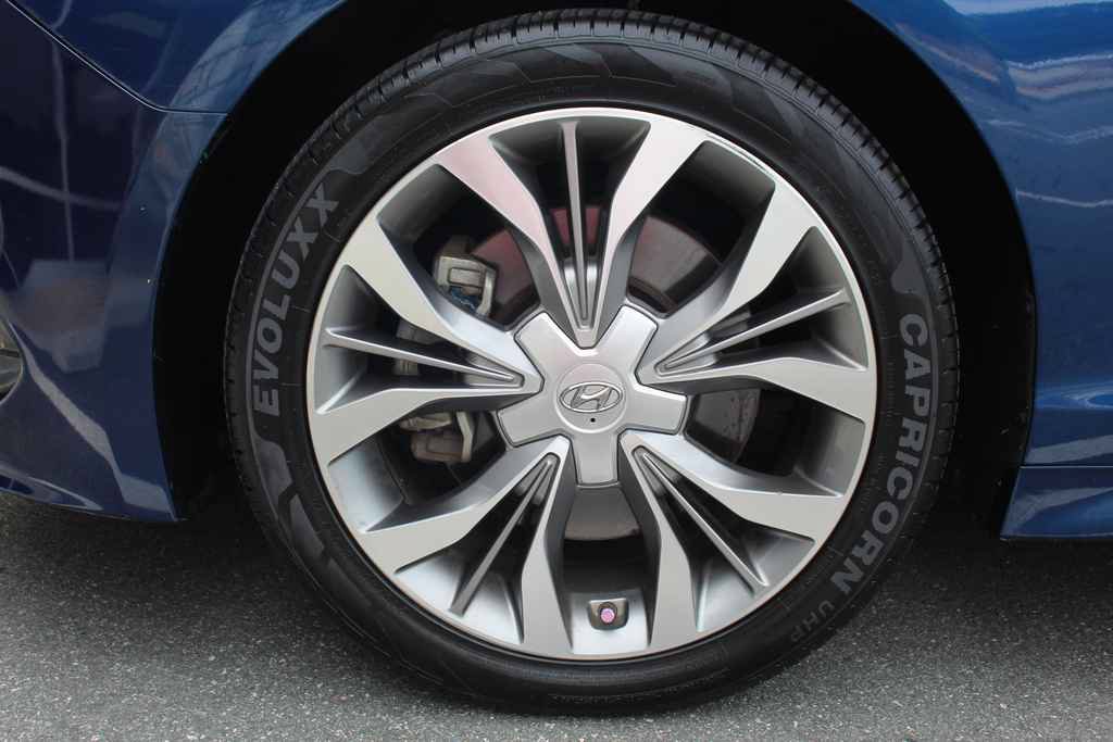 Used 2015 Hyundai Sonata Limited 2.0T FWD image 33