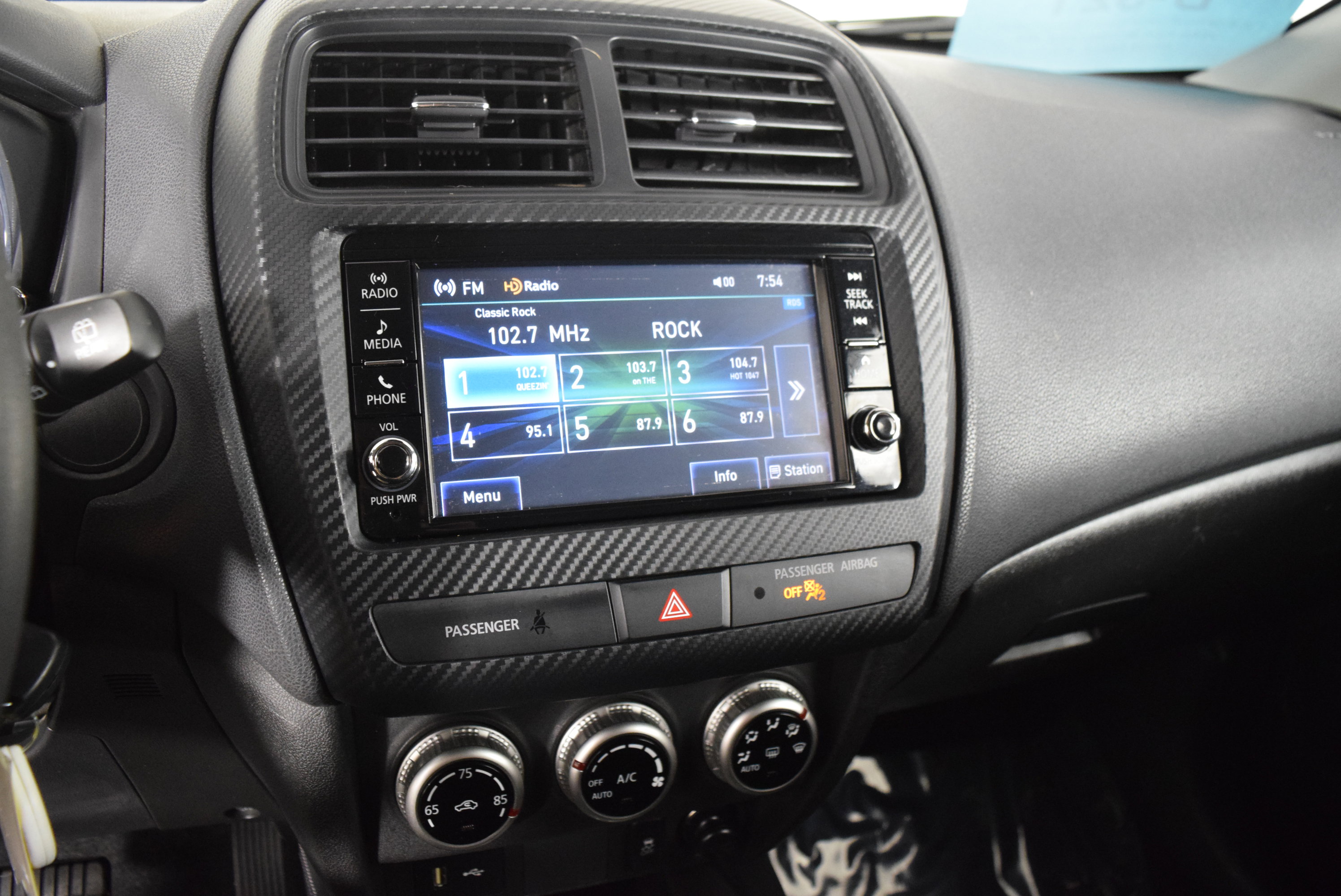 Used 2023 Mitsubishi Outlander Sport ES AWD/4WD image 25