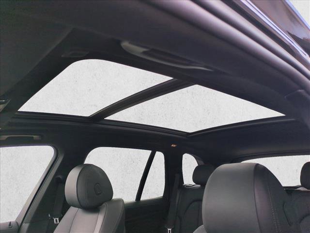 Used 2019 BMW X5 xDrive40i w/ Off-Road Package image 17