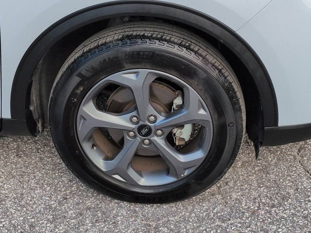 Used 2025 Ford Escape ST-Line Select AWD/4WD image 10