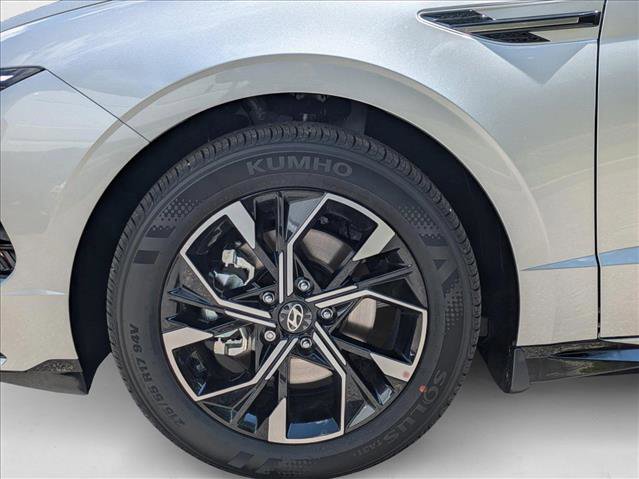 New 2025 Hyundai Sonata SEL FWD image 10