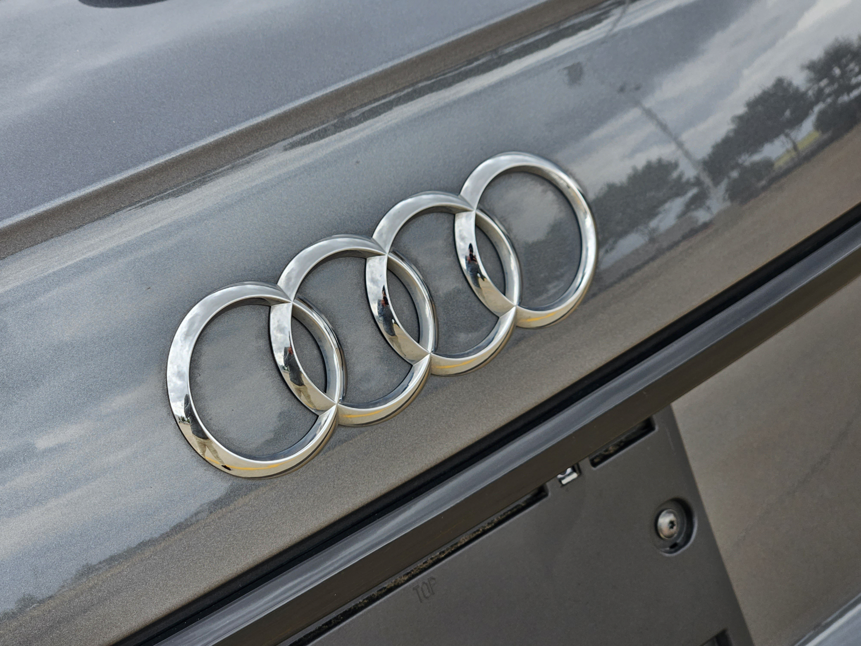 Used 2024 Audi SQ5 Prestige AWD/4WD image 28