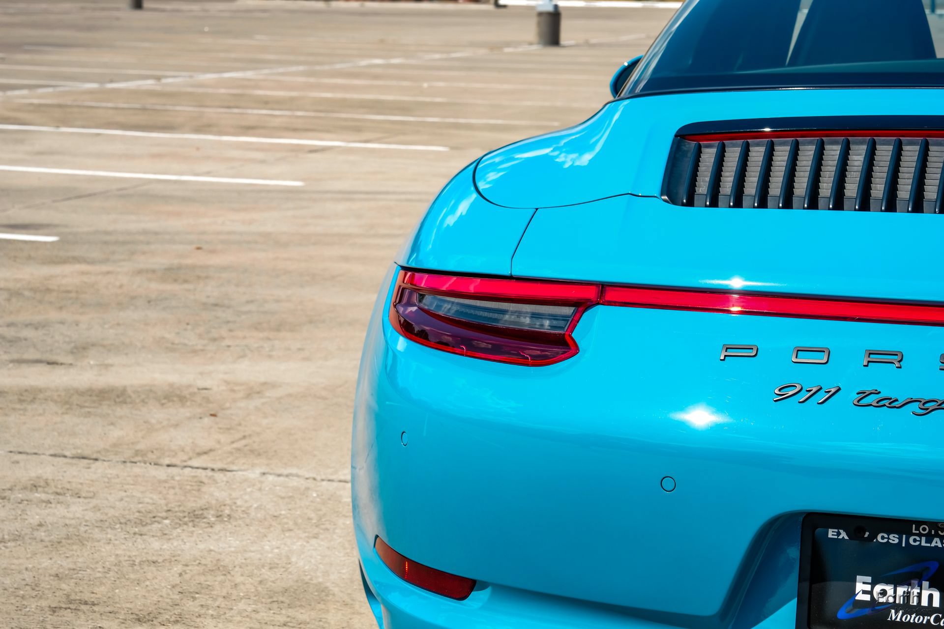 Used 2019 Porsche 911 Targa 4 GTS AWD/4WD image 12