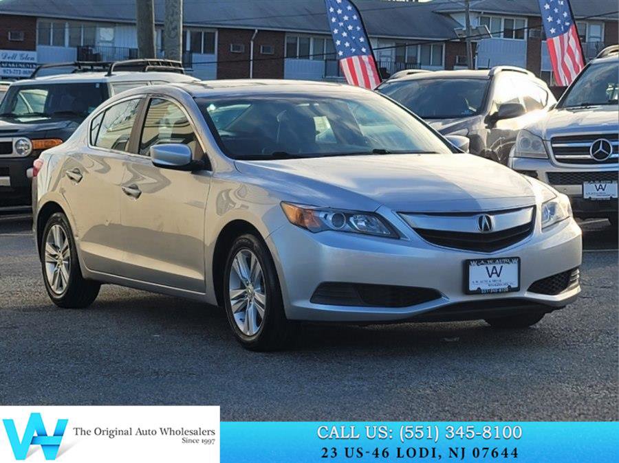 Used 2013 Acura ILX 4dr Sdn 2.0L image 1
