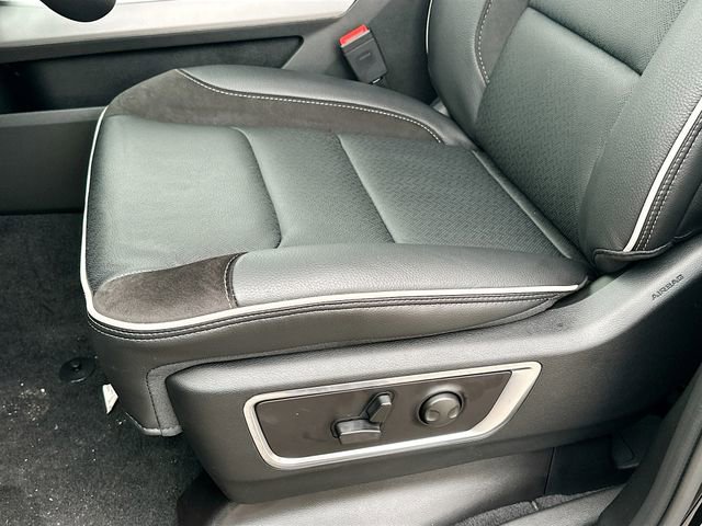 New 2026 RAM 1500 Laramie w/ Night Edition image 21