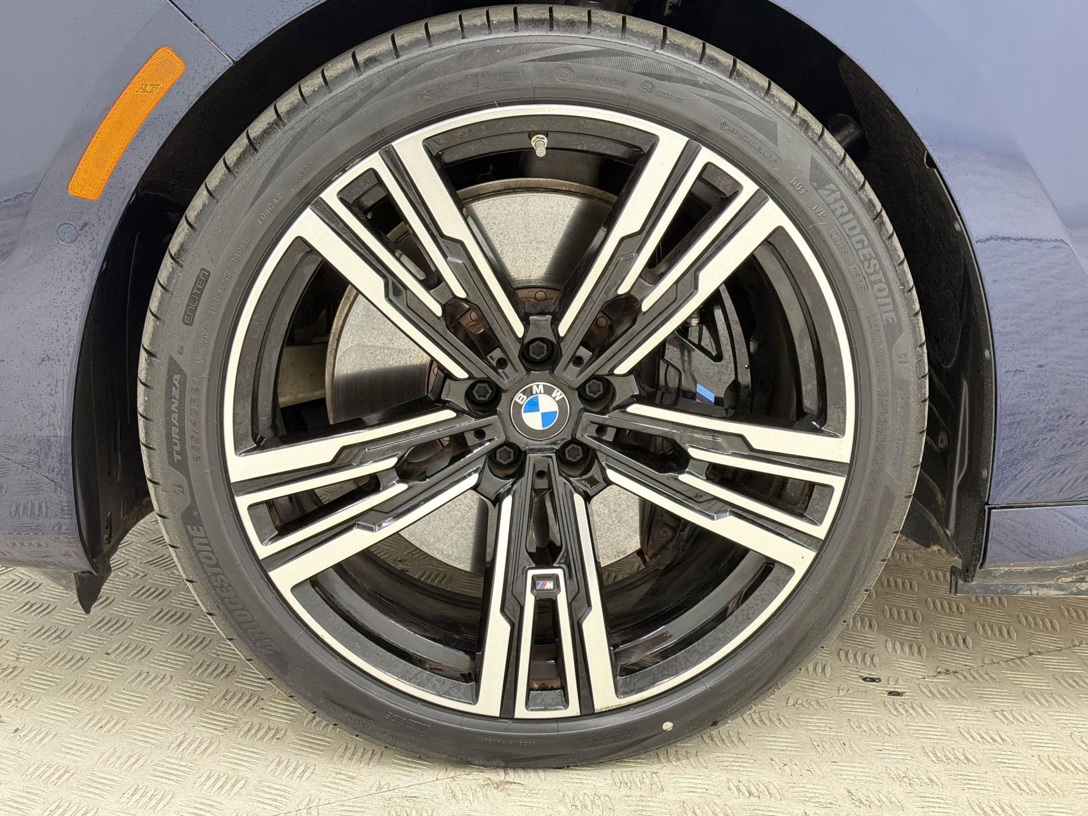 Certified 2023 BMW i7 xDrive60 AWD/4WD image 12
