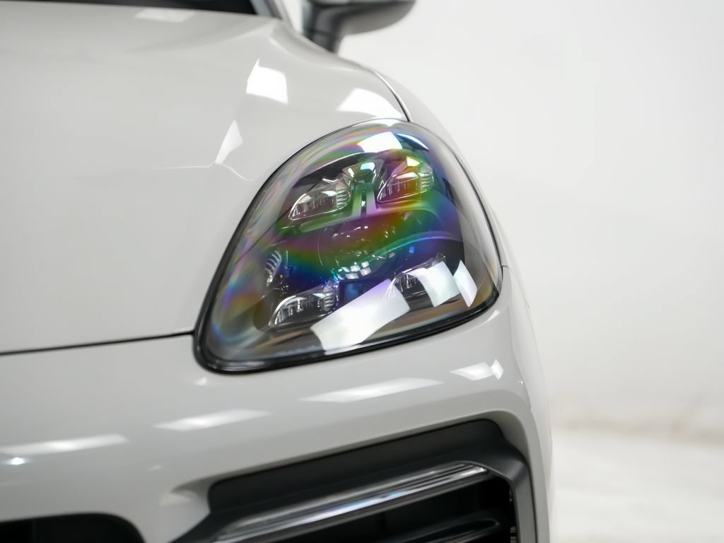 Certified 2021 Porsche Cayenne Coupe AWD/4WD image 7