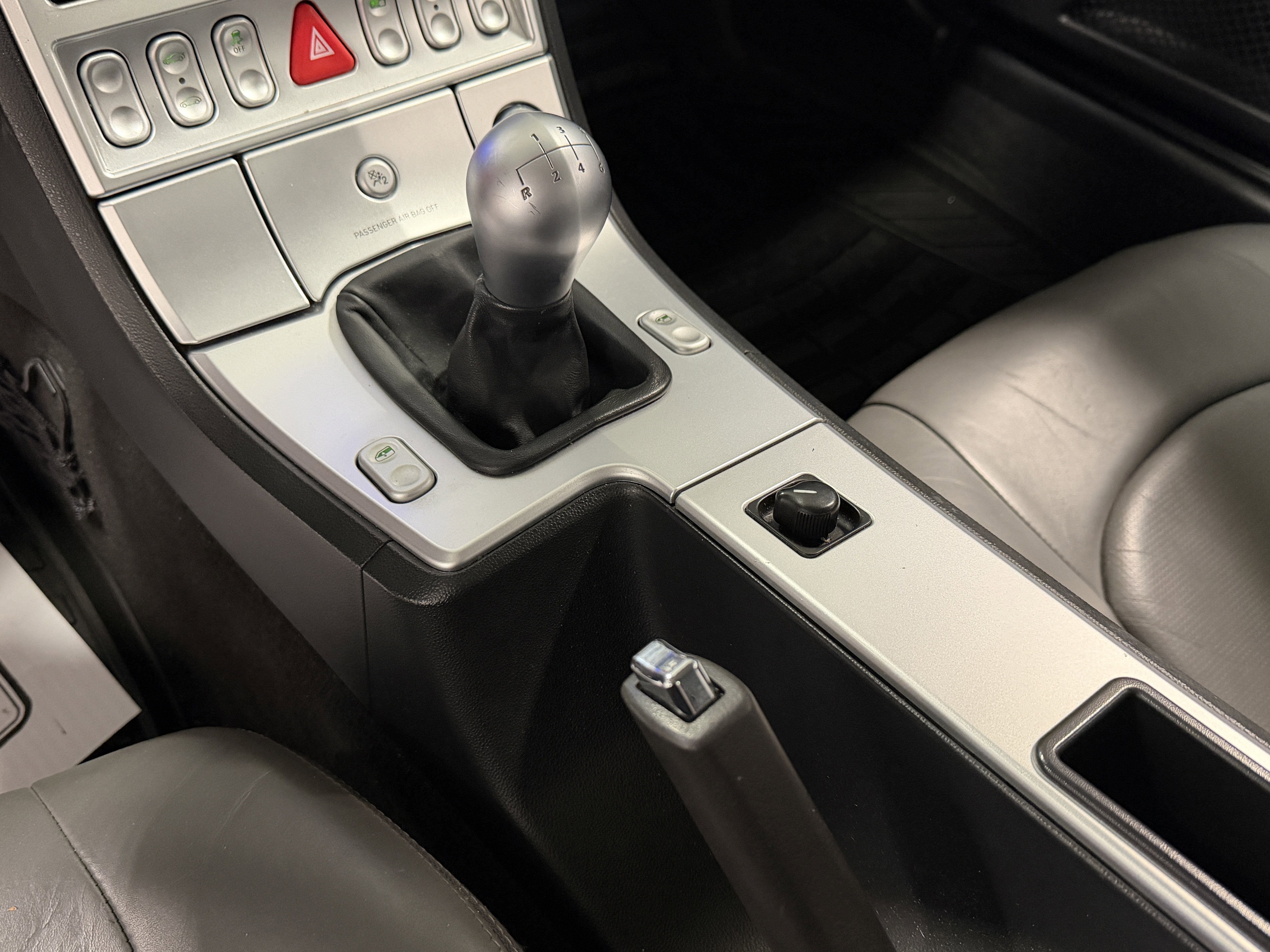 Used 2007 Chrysler Crossfire Coupe image 9