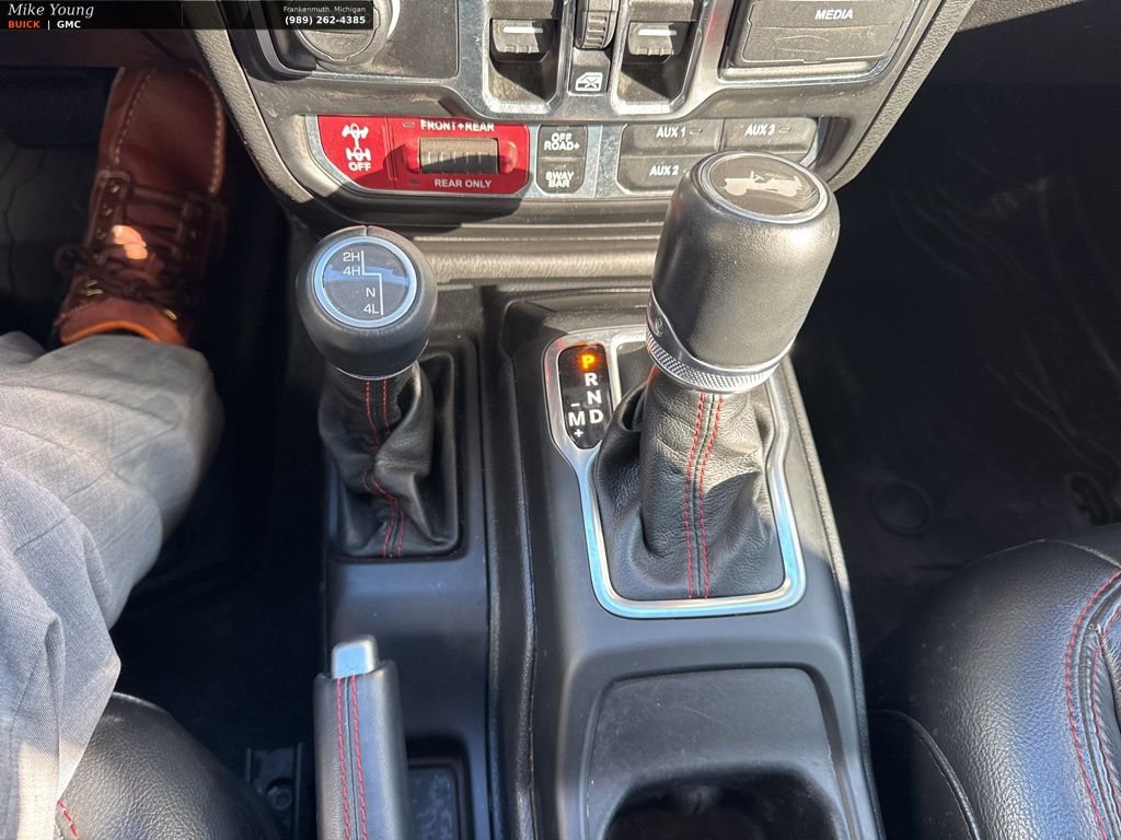 Used 2023 Jeep Wrangler Unlimited Rubicon w/ Cold Weather Group image 30