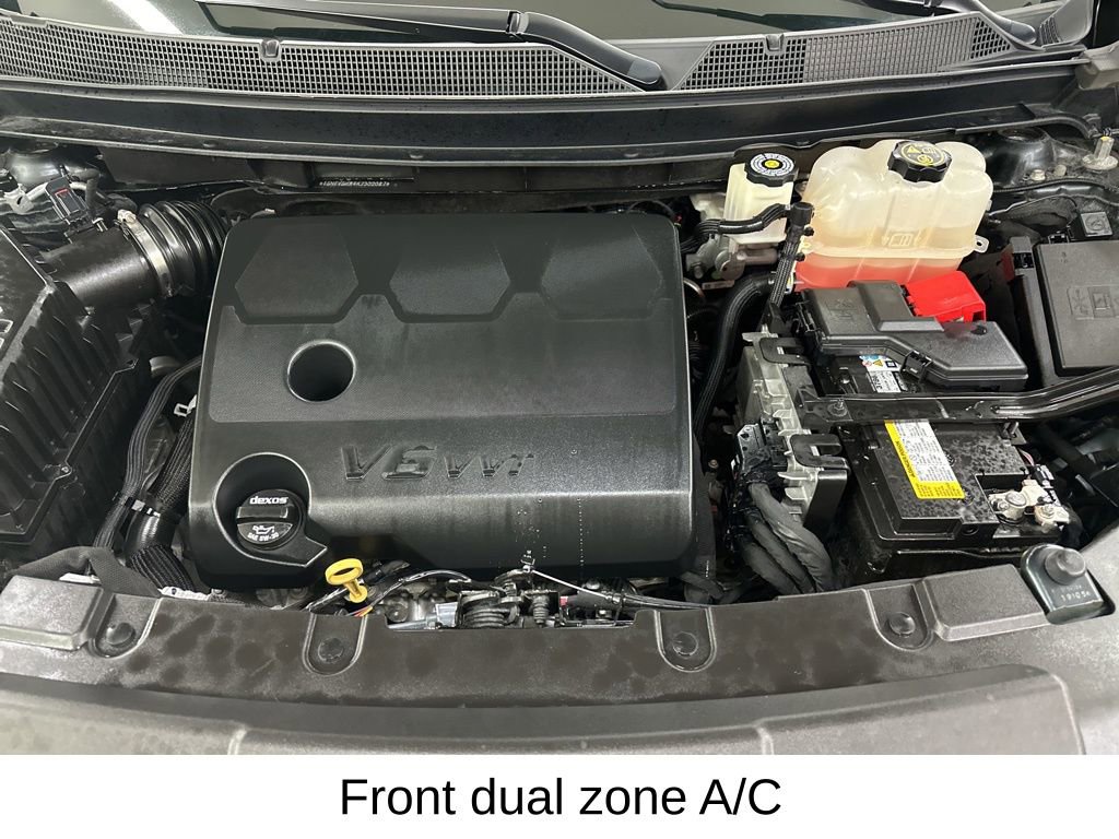 Used 2019 Chevrolet Traverse LT image 19