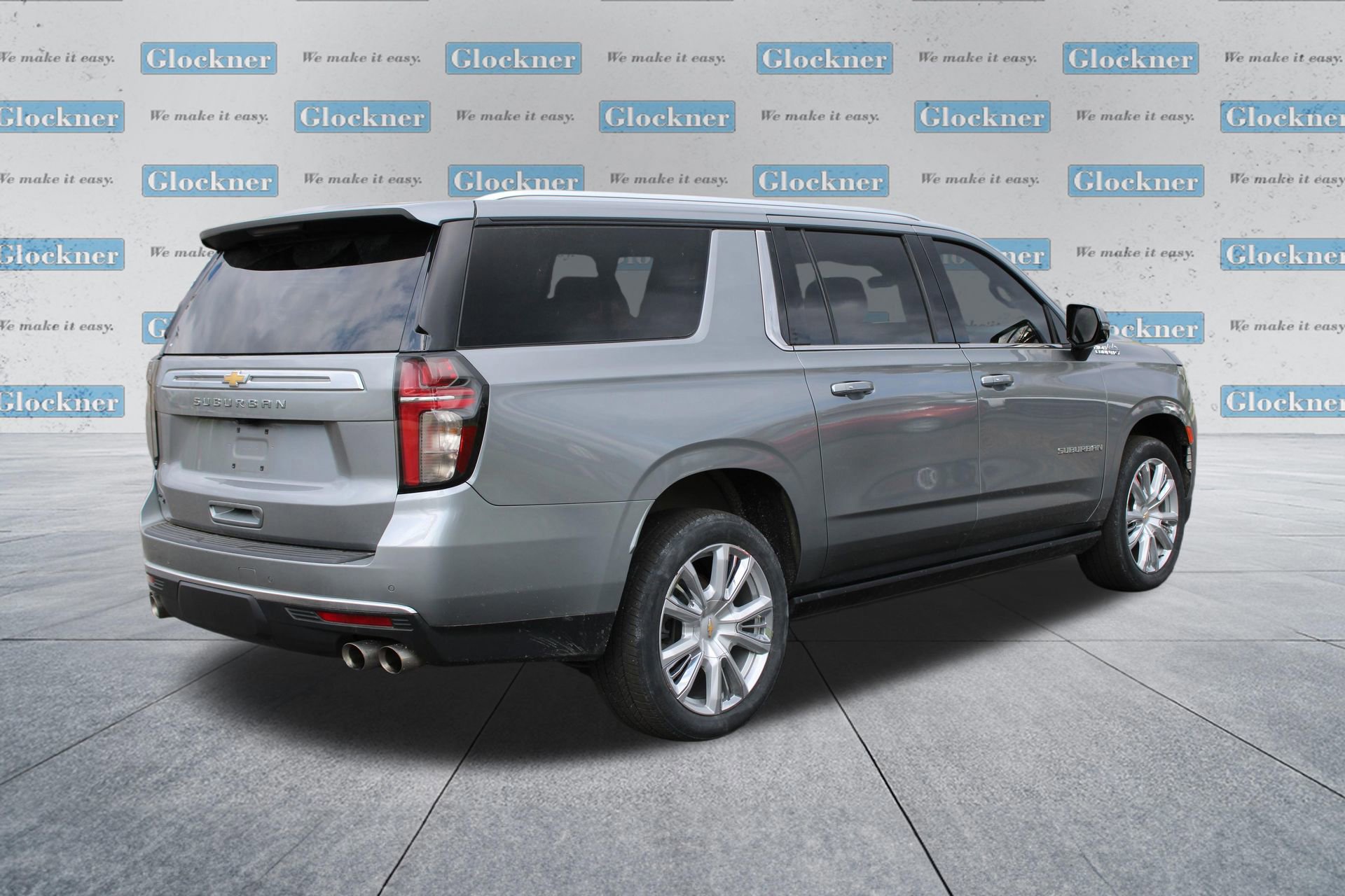Used 2023 Chevrolet Suburban High Country AWD/4WD image 6