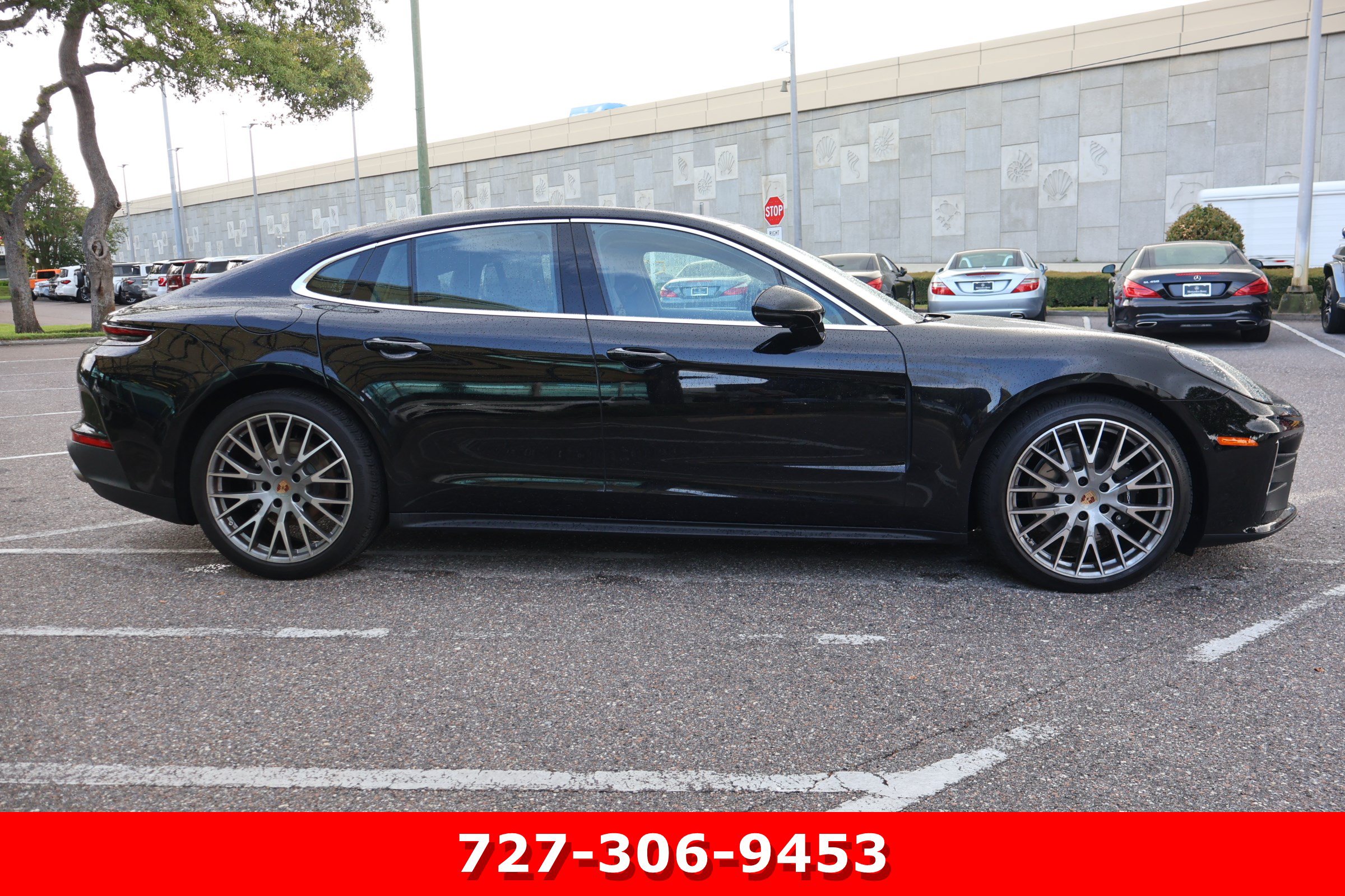Used 2026 Porsche Panamera 4 AWD/4WD image 9